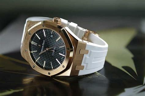 audemars piguet royal oak leather strap|Audemars Piguet with rubber strap.